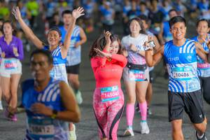 BIB: 10412, 14504, 016, 10406, 155
                            <button type="button" onclick="openModal(23081955)" class="btn btn-primary btn-sm float-right btn-popup" data-toggle="modal" data-target=".modal-high-quality">
                        <i class="fas fa-shopping-cart"></i> Add to Cart
                    </button>
                                            <button type="button" onclick="isThisMe(23081955, true)" class="btn btn-success btn-sm float-right btn-popup btn-isme hidden" data-toggle="tooltip" data-placement="bottom" title="นี่คือรูปของคุณใช่ไหม คลิกที่นี่เพื่อเอาเข้าอัลบั้ม">
                        <i class="fas fa-plus"></i> Add to album
                    </button>
                    <button type="button" onclick="isThisMe(23081955, false)" class="btn btn-warning btn-sm float-right btn-popup btn-isnotme hidden">
                        <i class="fas fa-ban"></i> Remove from album
                    </button>